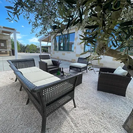 Lucrezia * San Vito dei Normanni